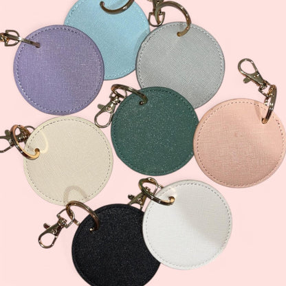 Portachiavi rotondo personalizzato con nome o iniziale – elegante e resistente